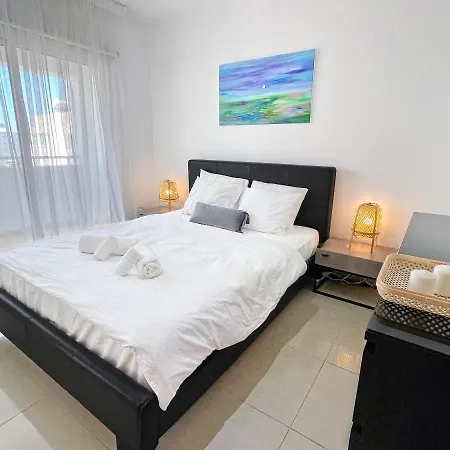 2br Seaview In Prime Location 1 Min From Sea Larnaca